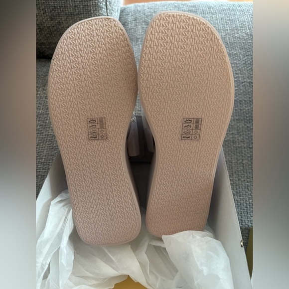 Michael Kors Glitter Chain Mesh Platform Sandals Size 9 Rose Gold - Picture 8 of 16